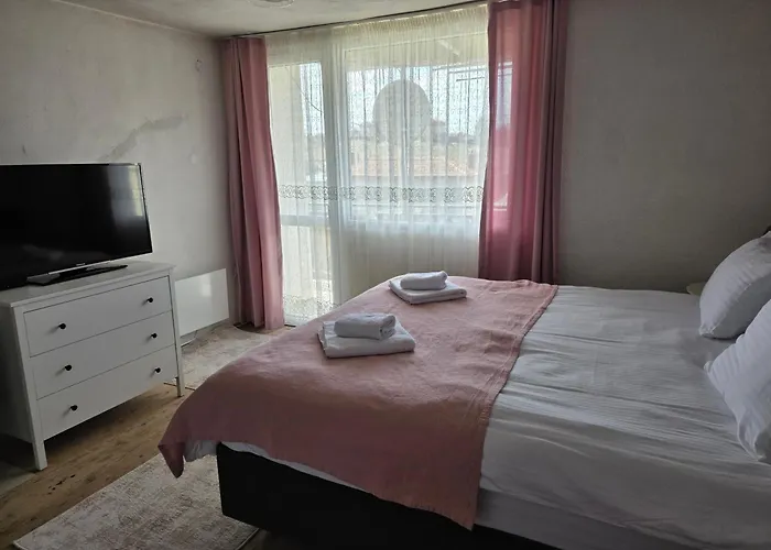 вира 3* Asikoria